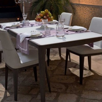 Vesta Chairs by Natuzzi Italia
