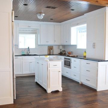Right side perimeter reveals microwave in base for aging in place