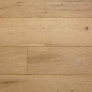 Istoria Bespoke Pale Oak engineered wood floor