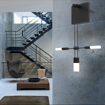 Suspenders™ Standard Single Sconce in Entryway