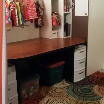 Scarborough Traditional Gift Wrapping Space