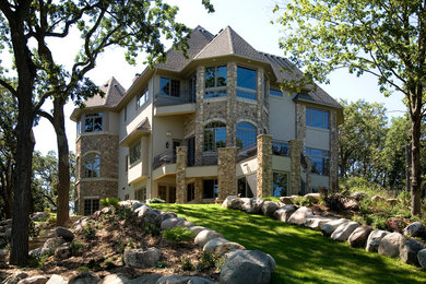 Elegant exterior home photo in Minneapolis