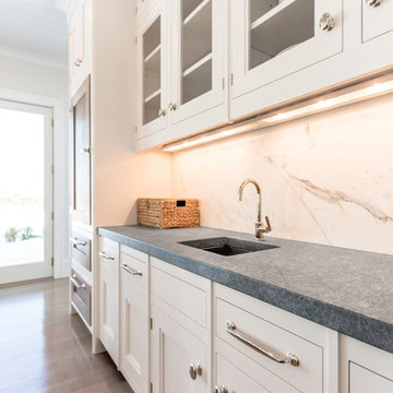 Bakes & Kropp - Bridgehampton Driftwood Dream Kitchen