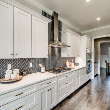 DreamDesign®44: Fort Caroline Farmhouse