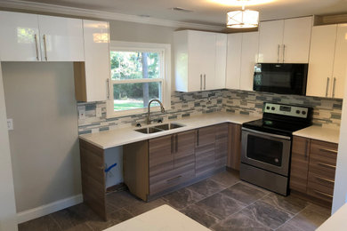 Inspiration for a modern kitchen remodel in Charlotte