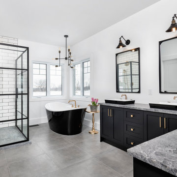 Beach Rd, Ensuite