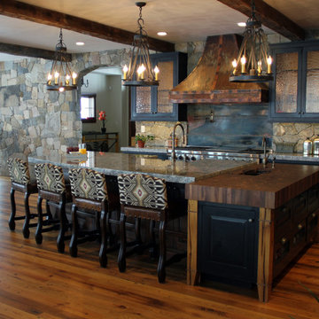Expansive Country Home for Entertaining in Rustic Luxury