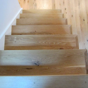AMAGANSETT: 4" SOLID COUNTRY GRADE WHITE OAK INSTALLED /FINISHED NATURAL
