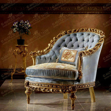 Luxury French Louis XVI style hand carved and gilded six pieces Grand Salon Set