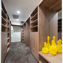 Walk in robe & storage