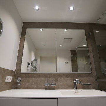 Aus einem Badezimmer wird ein Duschbad in München Perlach