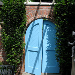 Courtyard Gate - Outdoor Products