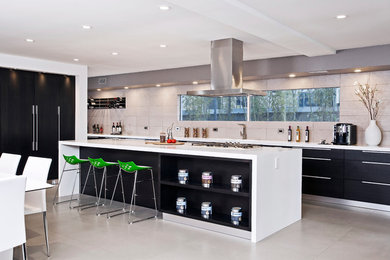 Inspiration for a contemporary kitchen remodel in San Francisco