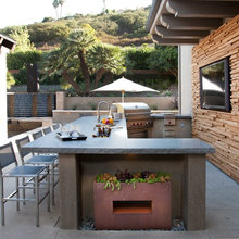 Outdoor Kitchens