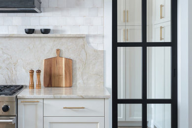 Kitchen photo in Philadelphia