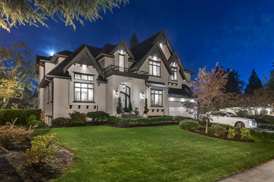 This is an example of an expansive traditional exterior in Vancouver.