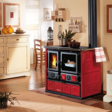 Wood Cook Stove by La Nordica "Rosa Maiolica Bordeaux"