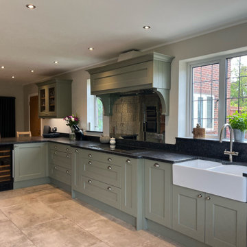 Traditional Green Shaker Kitchen