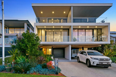Contemporary exterior in Sydney.