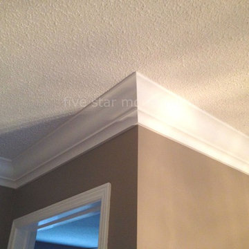 CROWN MOULDING