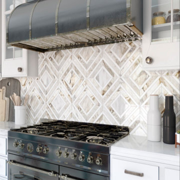 Marble Tile Kitchen Backsplash With Industrial Chic Design