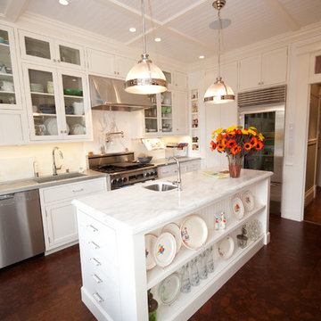 New kitchen with the 1920's look