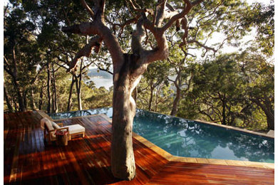 Inspiration for a contemporary deck remodel in Austin