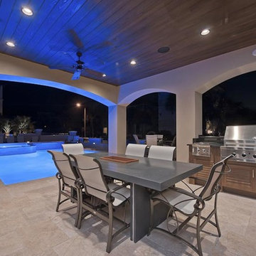 Pools & Outdoor Living