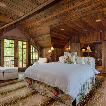 Valhalla Lodge, Lupton, MI