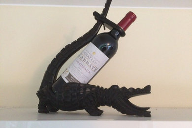 Wine bottle Holder