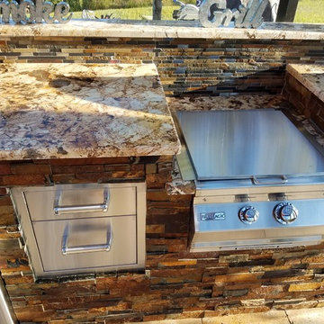 Stone Outdoor Kitchen Wesley Chapel