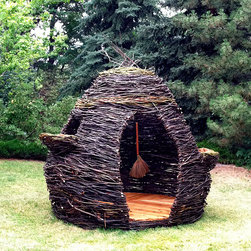 Med-Large Outdoor Thicket: Denver, CO - Outdoor Products