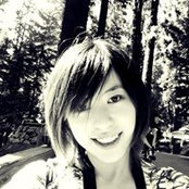 Jean He's photo