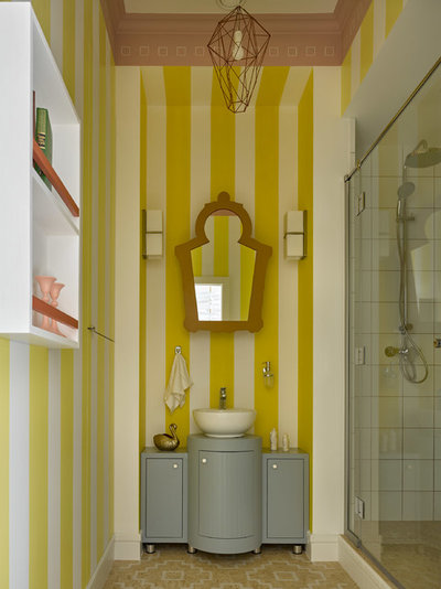 Современный Ванная комната by Quatrobase Studio