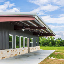 Barndo Porch