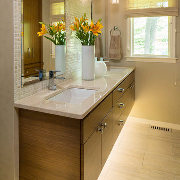 Clean Contemporary Bath
