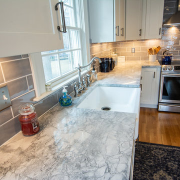 Super White quartzite kitchen