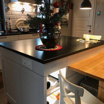Landhausküche mit Loftcharakter