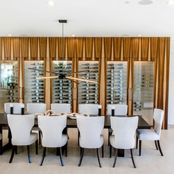 Corona del Mar, Ca - Kitchen And Dining Furniture