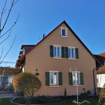 Modernisierung und Erweiterung eines bestehenden Zweifamilienhauses