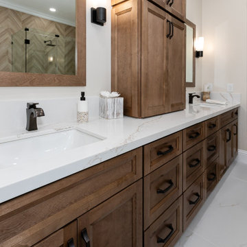 Earth Tones Transitional Master Bathroom