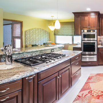 Two Tiered Peninsula Seating and Cook Top in Downingtown PA