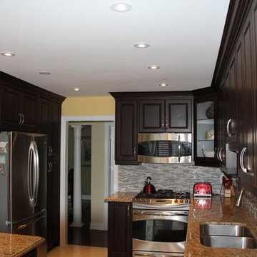 MDF Custom Kitchen Cabinets with Free Standing Island