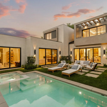 Modern Luxury Patio with Multi-Slide Aluminum Doors