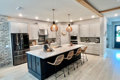 Inspiration for a kitchen remodel in Orlando