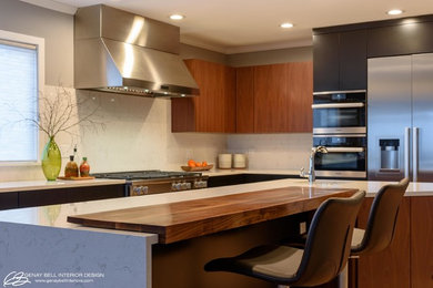 Inspiration for a modern kitchen remodel in Seattle