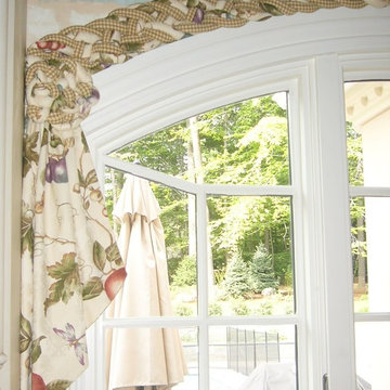 Braided Arch Valance with Knot and Cascade Panel in Kitchen