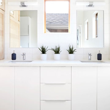 Ensuite Spa Bathroom - Toronto Beaches