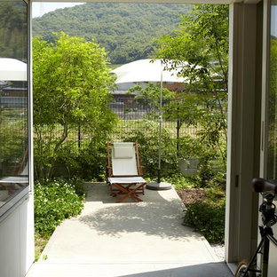 他の地域の北欧スタイルのおしゃれなテラス・中庭の写真