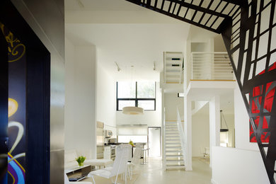 Example of a trendy entryway design in Los Angeles